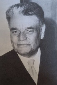 dr-pierre-couinaud-240x300